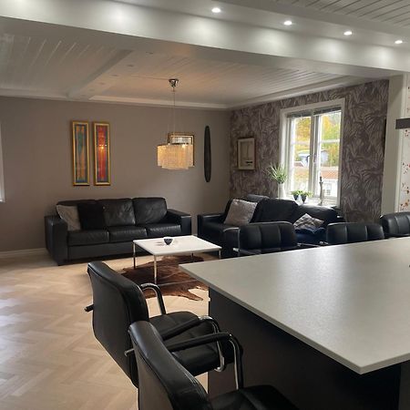 Apartment Uddevalla Bohuslaen Bubbelbad 外观 照片