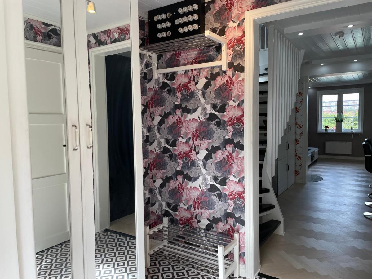 Apartment Uddevalla Bohuslaen Bubbelbad 外观 照片
