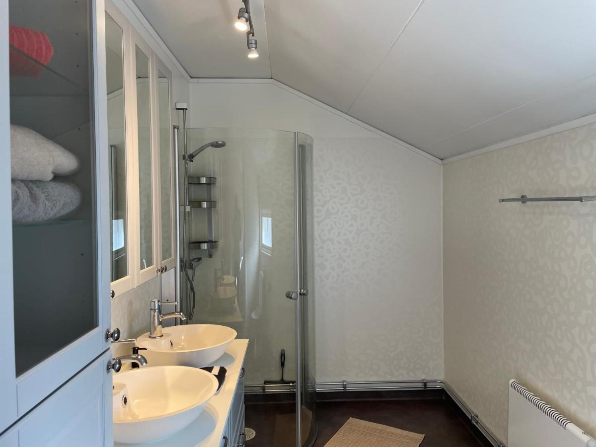Apartment Uddevalla Bohuslaen Bubbelbad 外观 照片