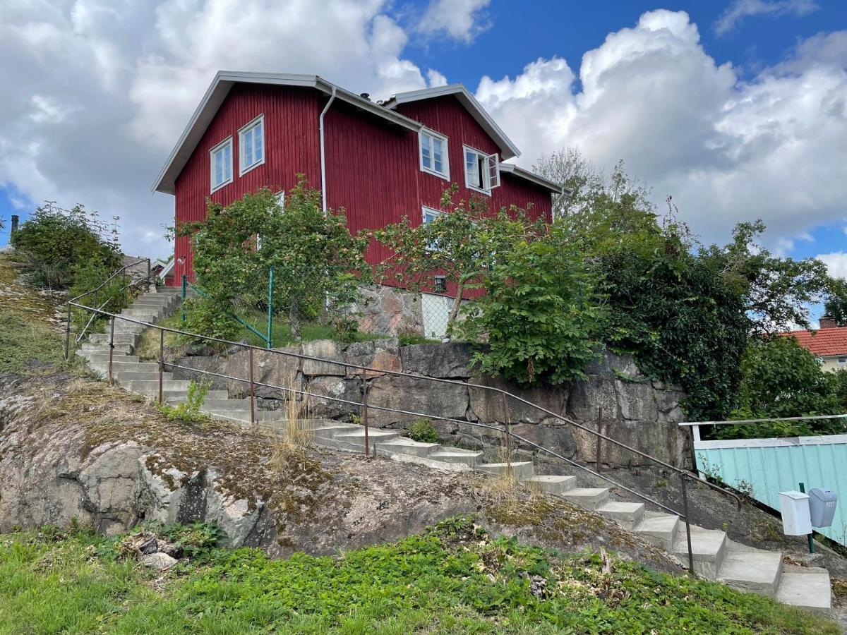 Apartment Uddevalla Bohuslaen Bubbelbad 外观 照片