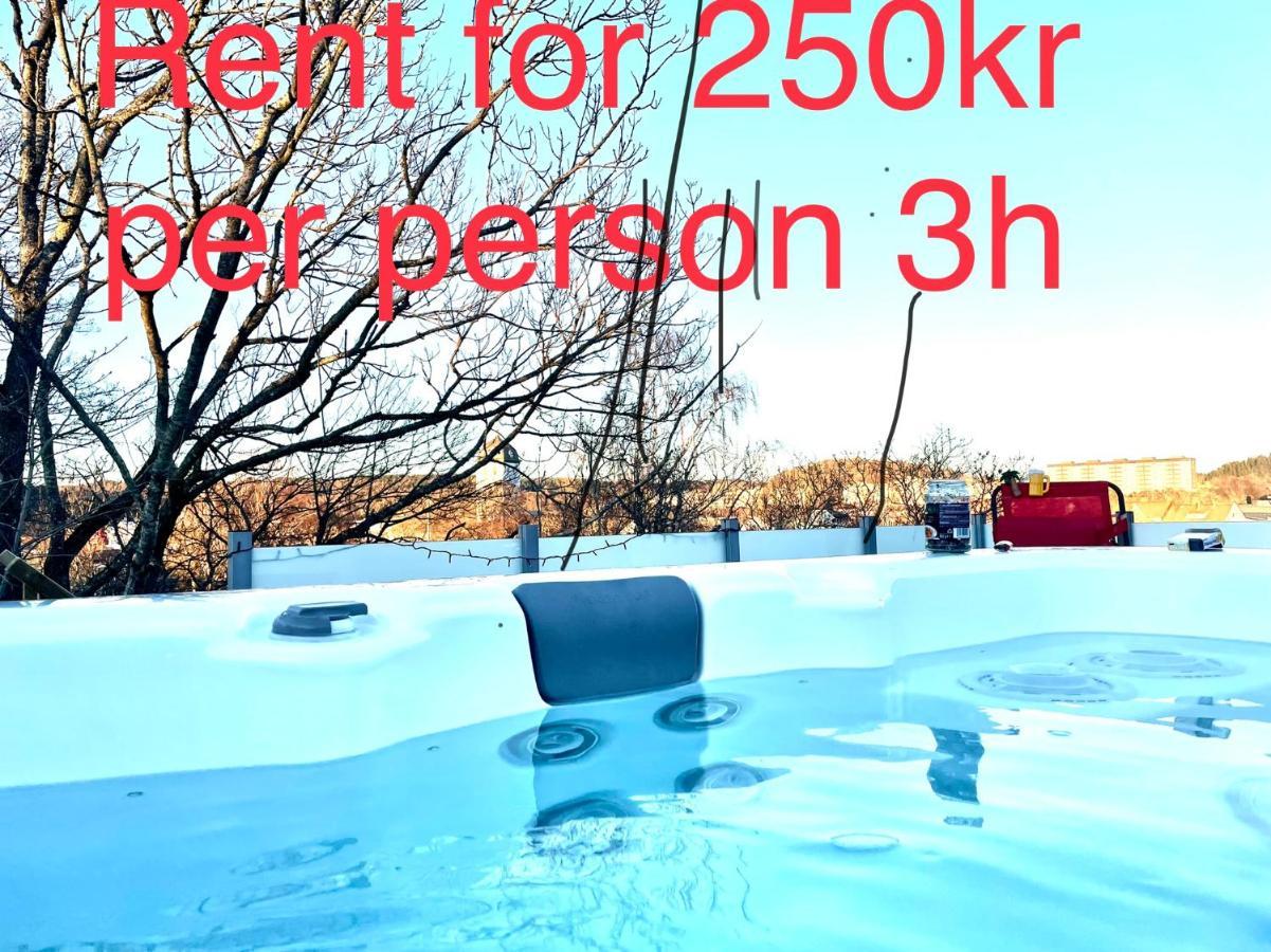 Apartment Uddevalla Bohuslaen Bubbelbad 外观 照片
